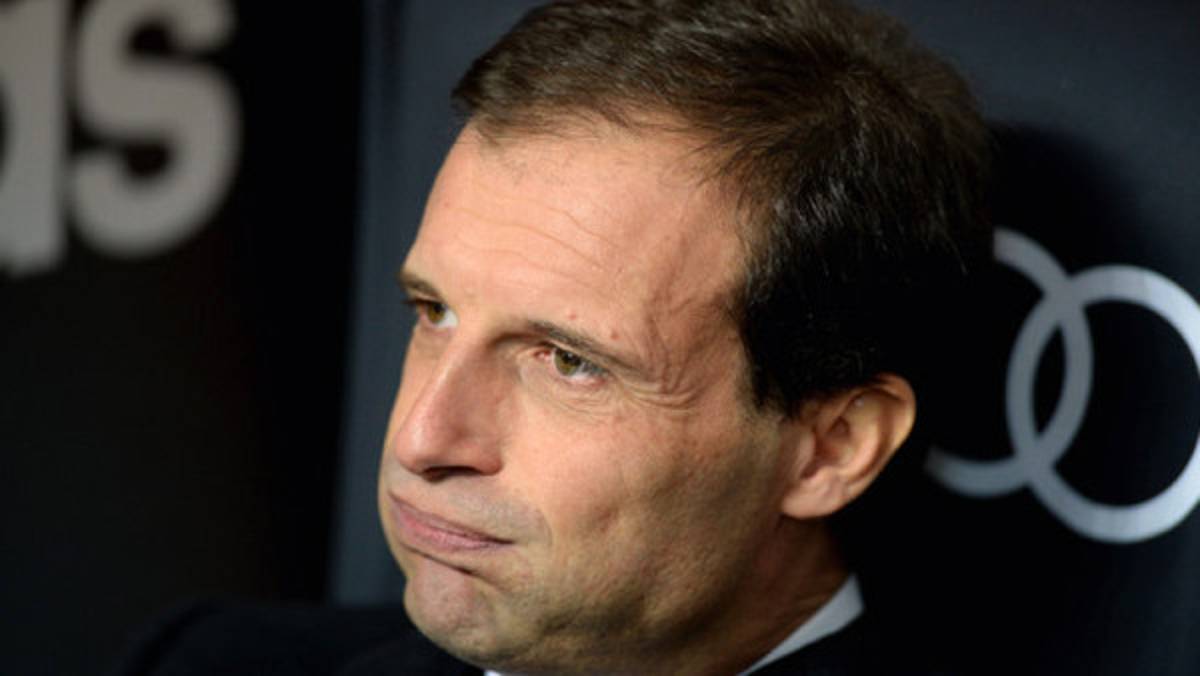 Milan despide a su técnico Massimiliano Allegri