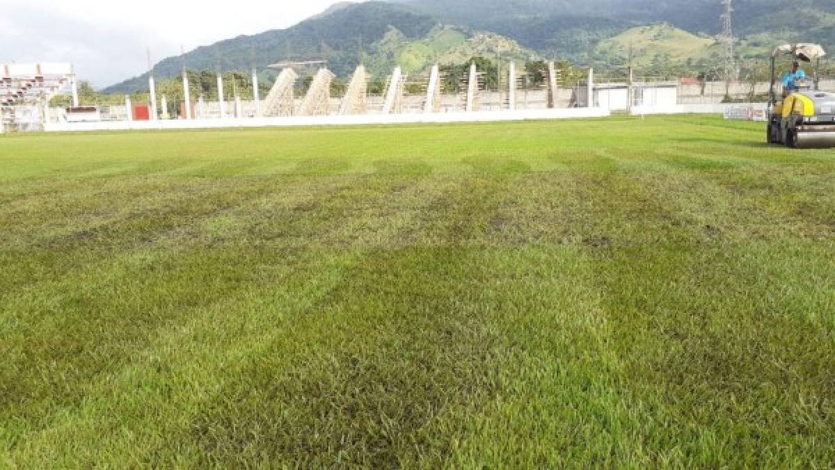 Nueva gradería, sala de conferencia y mejor cancha: Así va quedando el estadio de Tocoa