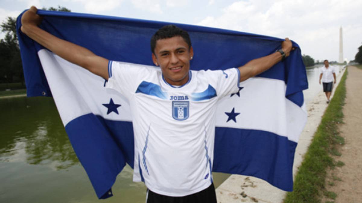 Andy Najar bailando punta en Washington