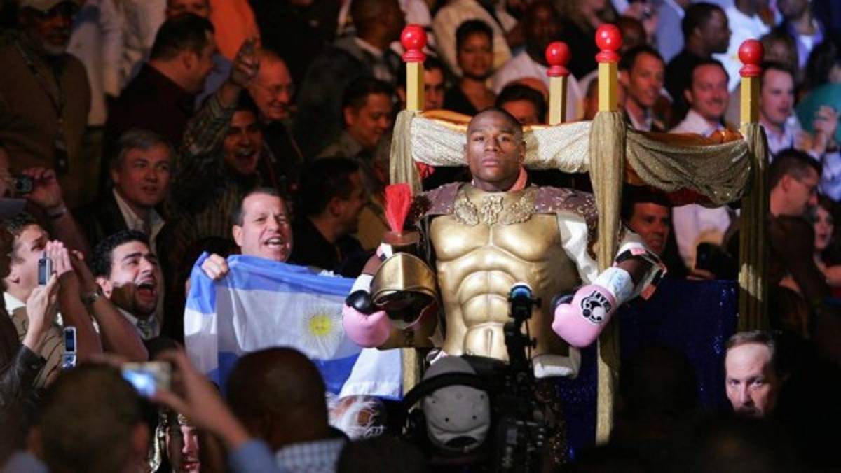 Las 50 locuras y fiestas inolvidables de Floyd Mayweather Jr