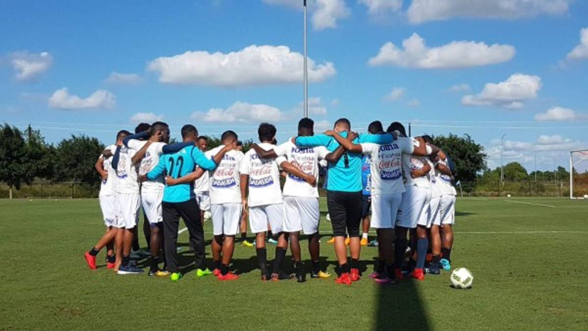 FOTOS: Así fue la curiosa práctica de la Selección de Honduras en Houston