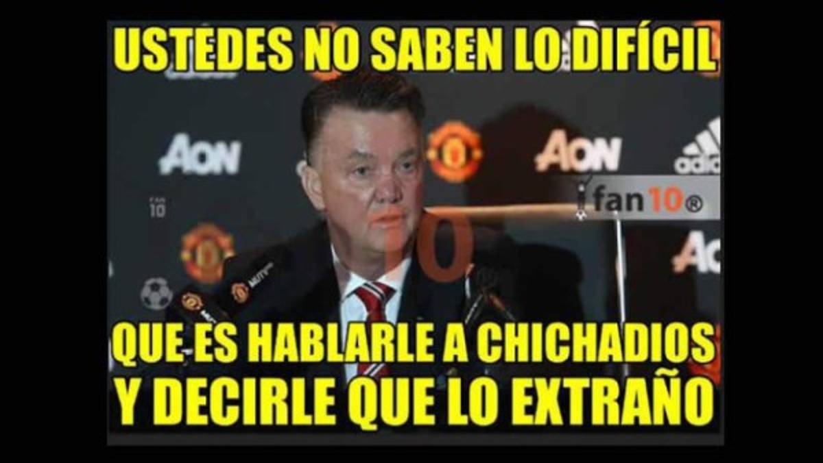 Los mejores MEMES del gran momento de Chicharito con el Bayer Leverkusen  