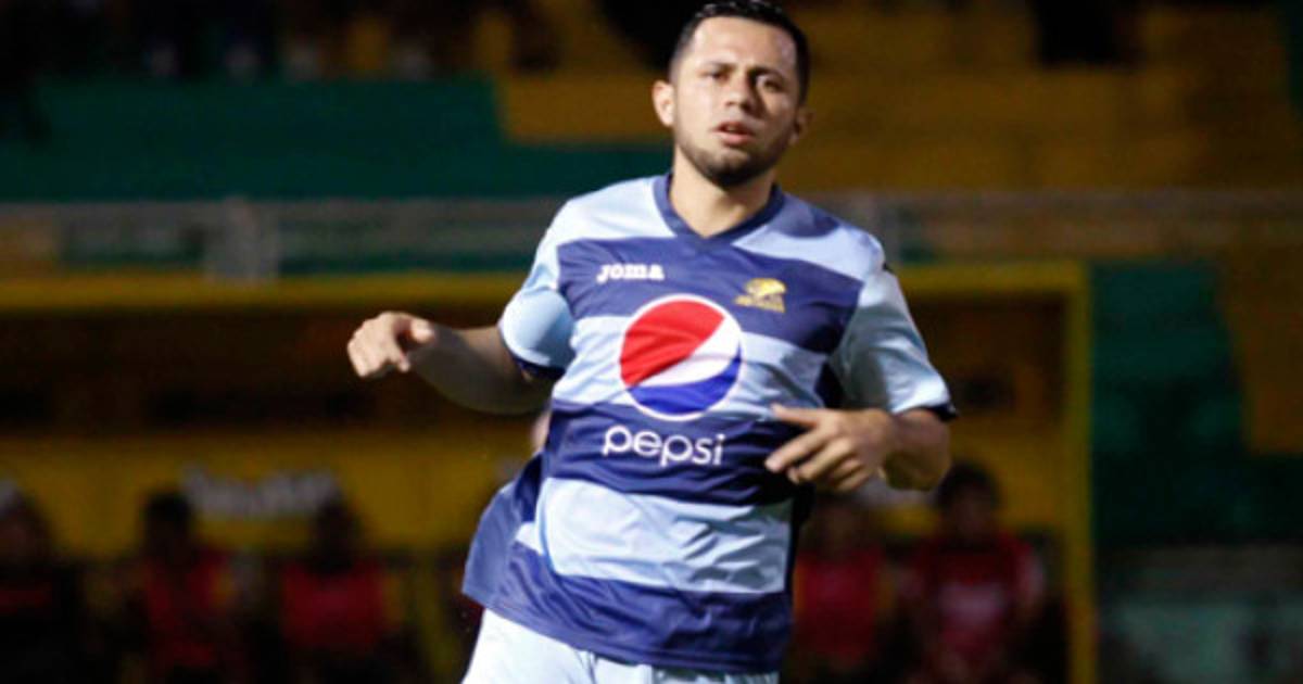 Alfredo Mejía estará dos meses fuera por lesión