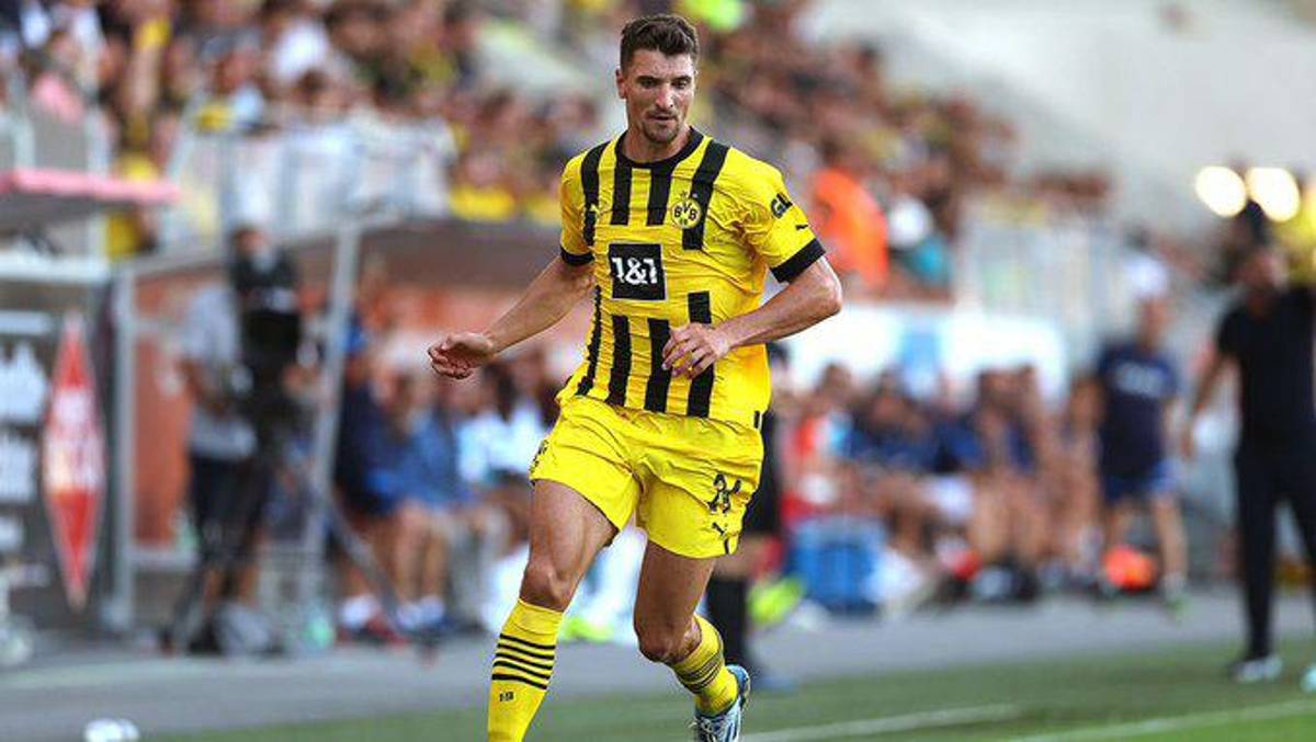 Mercado: PSG cierra dos fichajes inesperados, el crack que llegará al Barcelona y Real Madrid prepara una salida