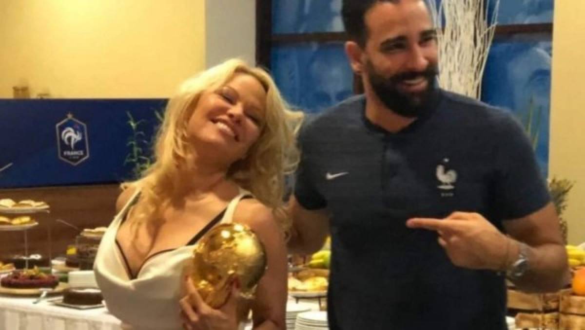 ¿Cómo luce? Pamela Anderson confirma que no se ha separado con Campeón del Mundo