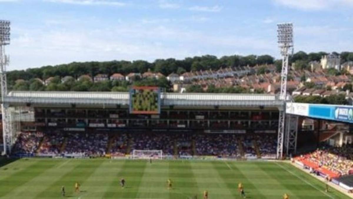 Los estadios de fútbol más feos del mundo y que nunca has visto