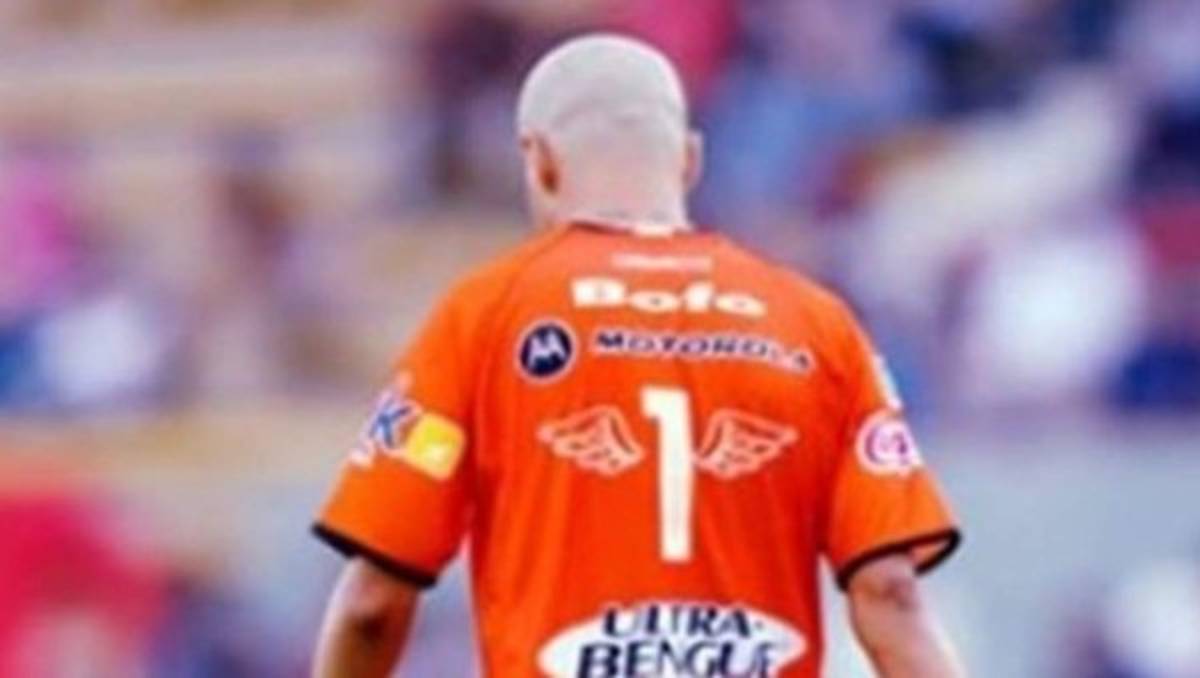 Rambo de León se une al club de los jugadores con números raros en el mundo