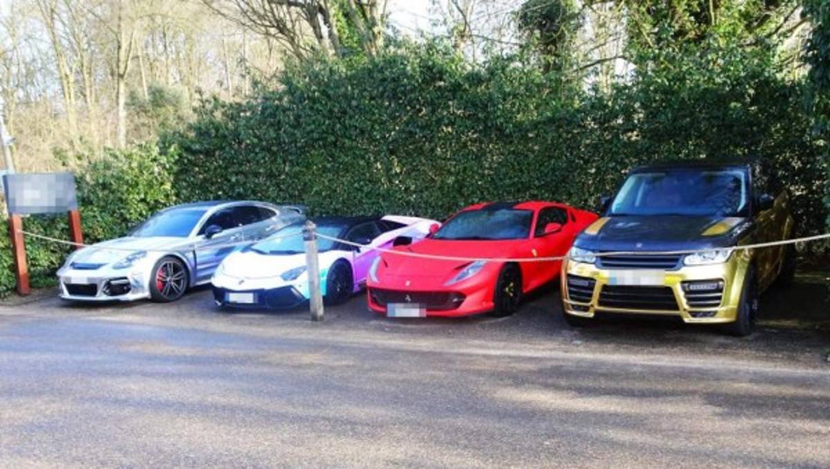 La colección de autos de Pierre-Emerick Aubameyang valorada en 26,600,000 millones de lempiras