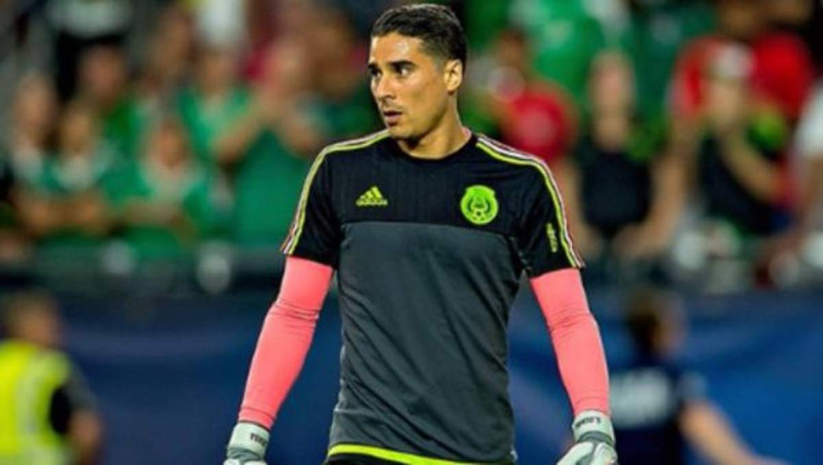 Noel Valladares, el portero con más juegos en la eliminatoria de la Concacaf