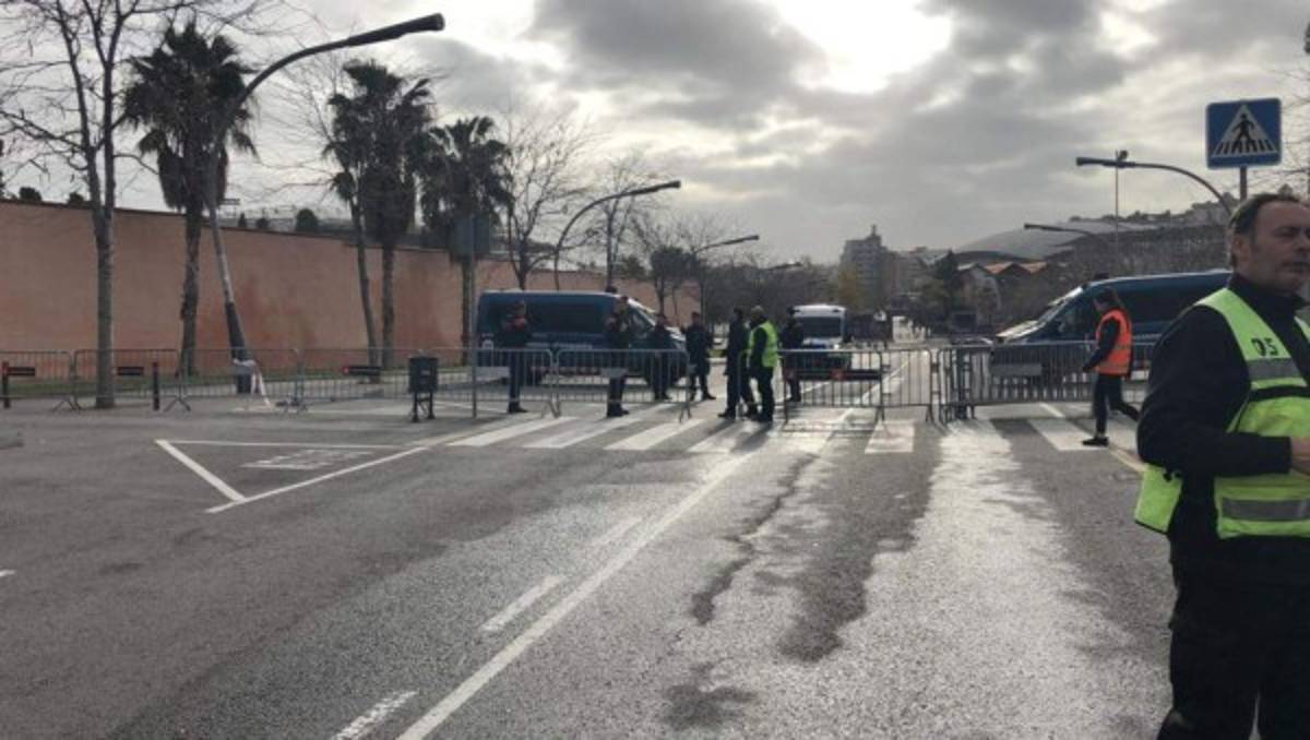 Camp Nou blindado y una visita sorpresa: Así se viven las horas previas al Barcelona-Real Madrid   