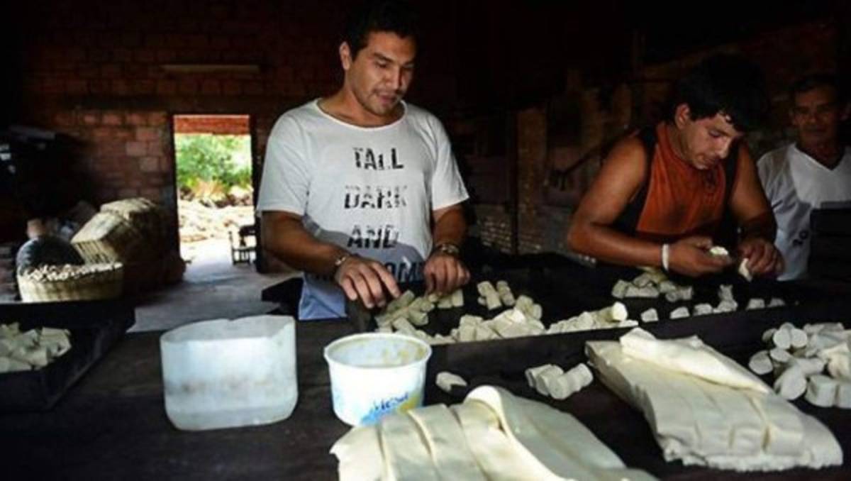 FOTOS | Salvador Cabañas, el exfutbolista que ahora predica a los jóvenes  