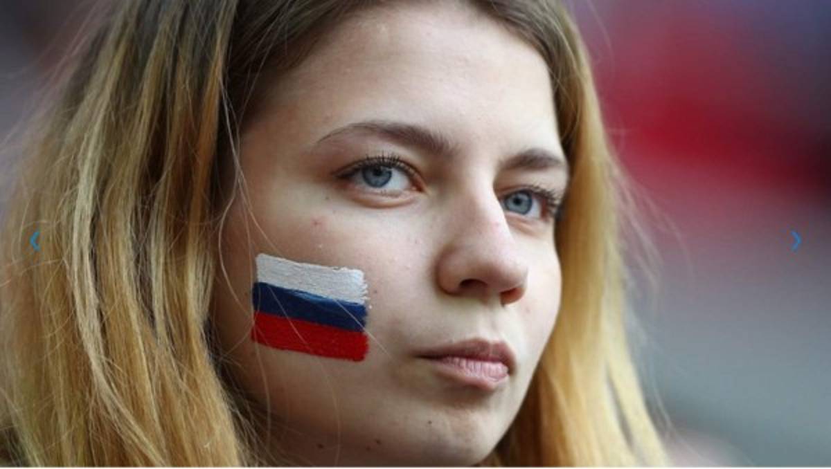 NO SE VIO EN TV: Le piden matrimonio a Cristiano en la Copa Confederaciones