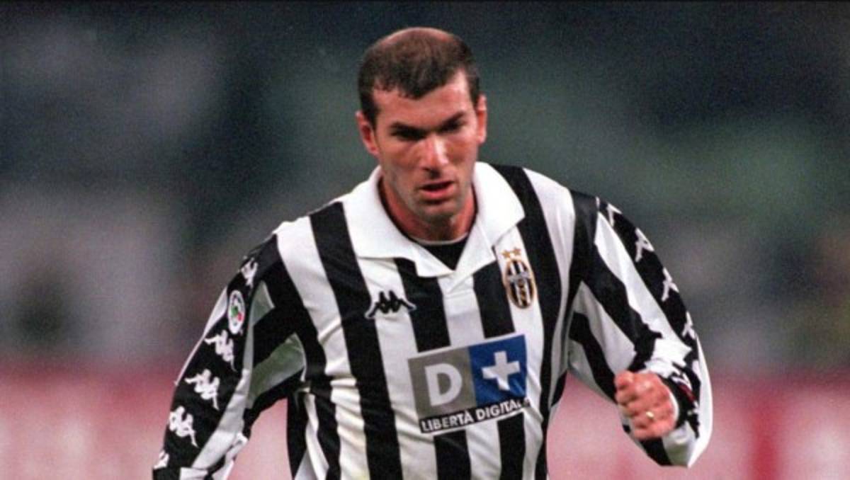 Futbolistas que son fanáticos de un equipo y han jugado para el conjunto rival