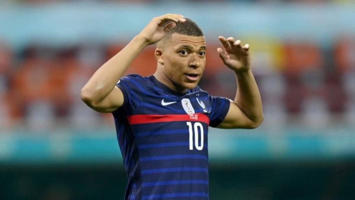 Mercado de fichajes: increíble oferta por Messi, bombazo de James Rodríguez y giro inesperado por Mbappé  