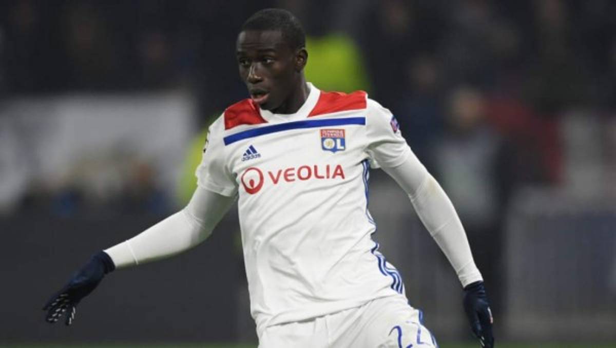 Fichajes Europa: Ramos se irá y Madrid tendría su sustituto; revolución en plantilla del Barcelona