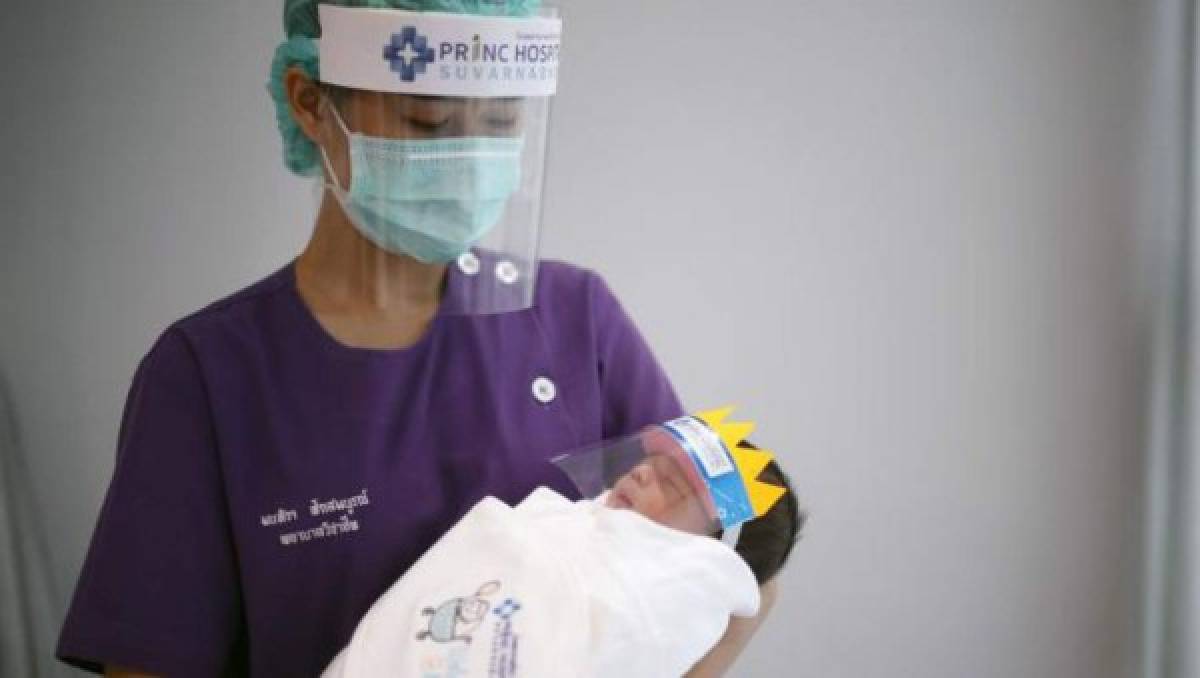 Filtran cómo protegen a los bebés en los hospitales contra la pandemia del coronavirus