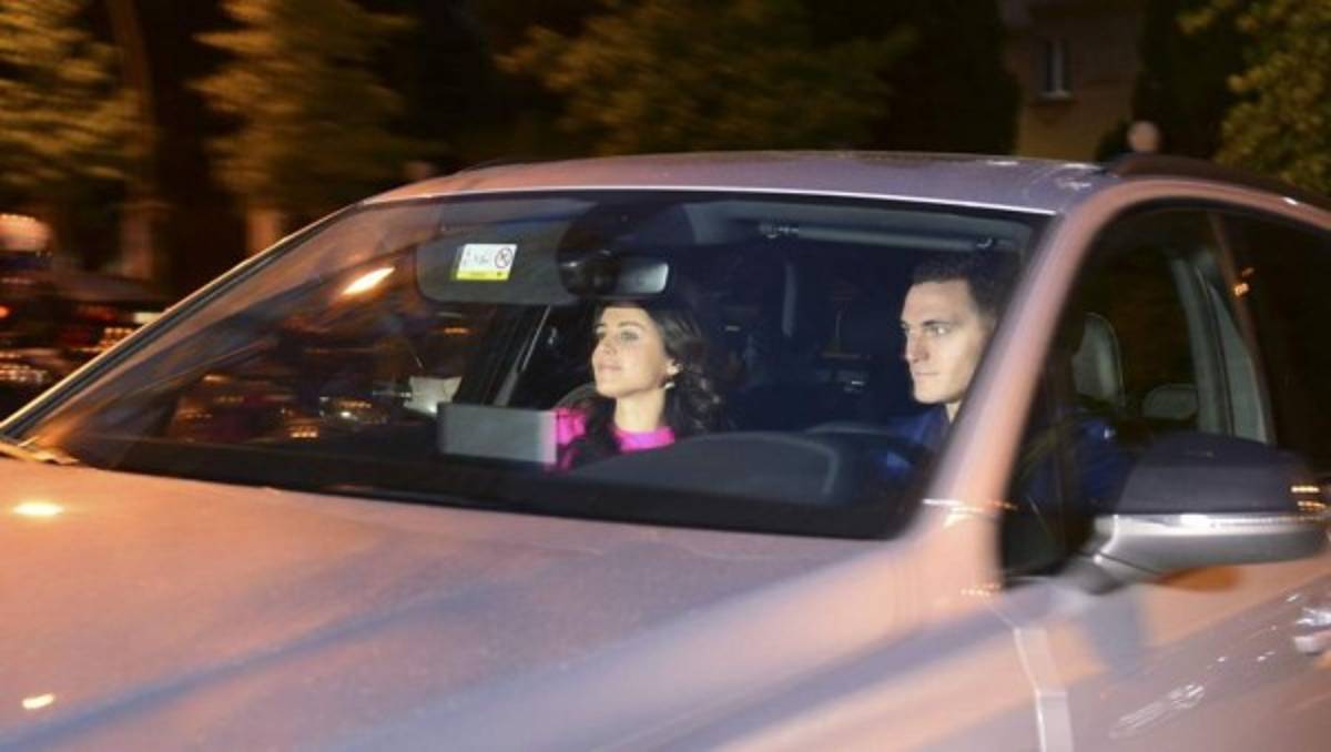 Cena de lujo: Así celebran título de Liga jugadores del Barcelona con sus esposas