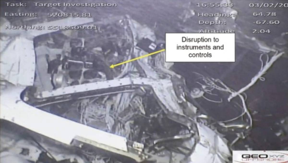 Caso Emiliano Sala: Revelan nuevas fotos de cómo quedó la aeronave del argentino bajó el mar  