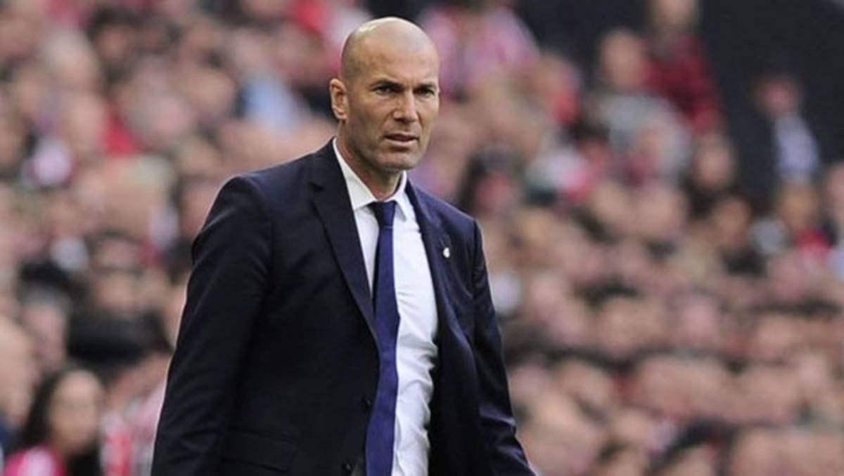 ¡SORPRESOTA! Zidane y el volante que utilizaría como central ante la Juventus