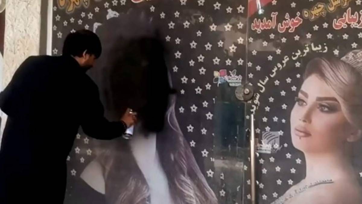 Dolorosa realidad en Kabul: así lucen las calles de la ciudad por el nuevo régimen talibán; las mujeres son borradas