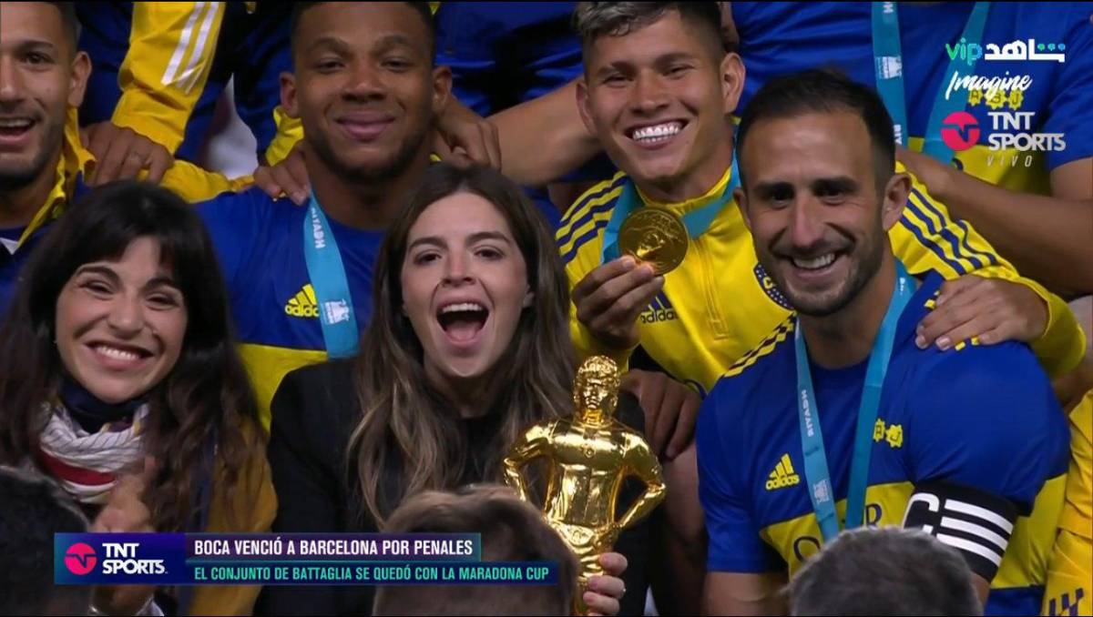 NO SE VIO EN TV: El enfado de Dani Alves en su debut, la imagen de Coutinho que recordó a Maradona y el festejo de Boca Juniors