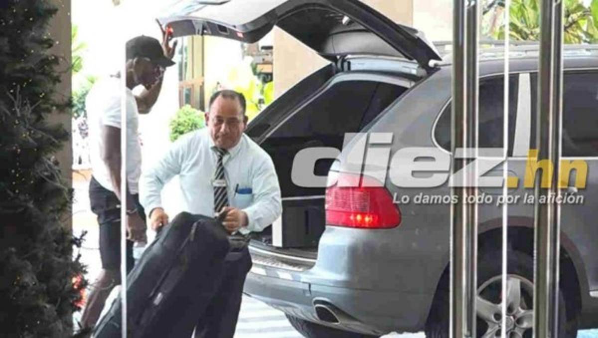 FOTOS: El parlante que acompaña a Maynor Figueroa y el nuevo look de Elis