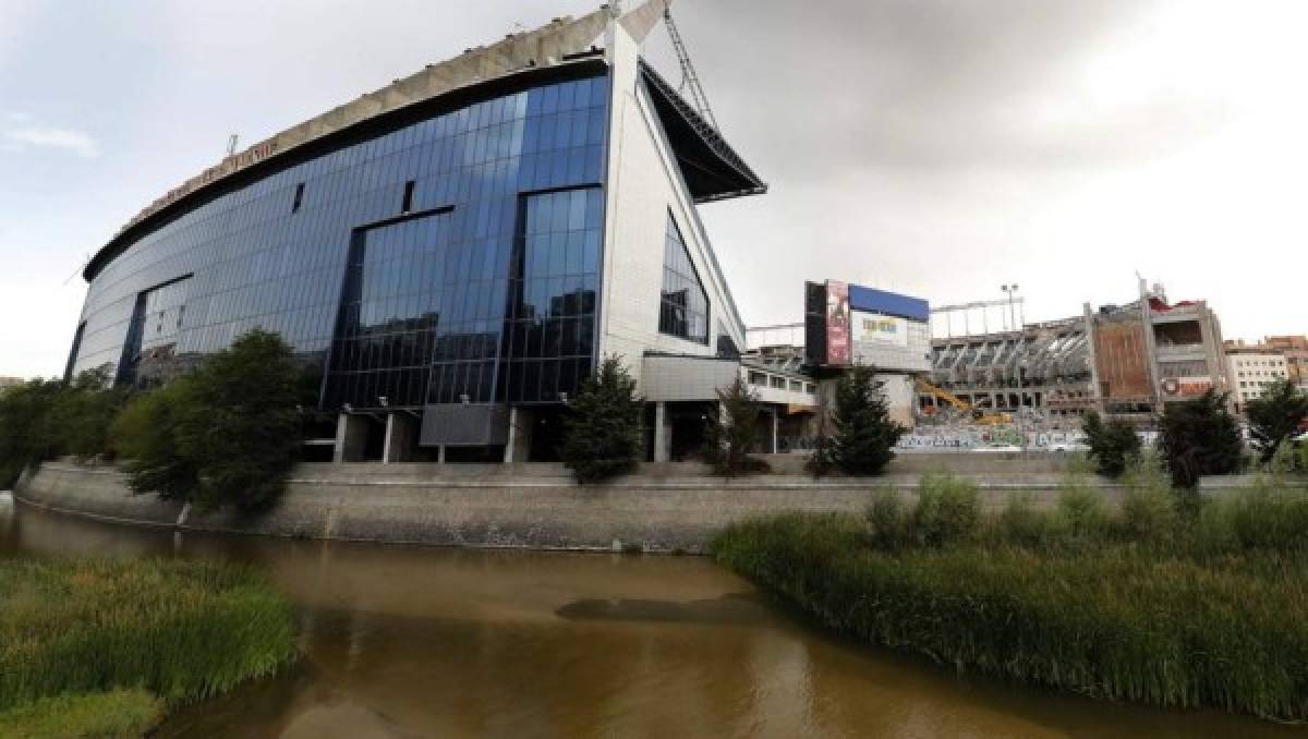 Nuevas y dolorosas fotos: Así avanza la demolición del estadio Vicente Calderón