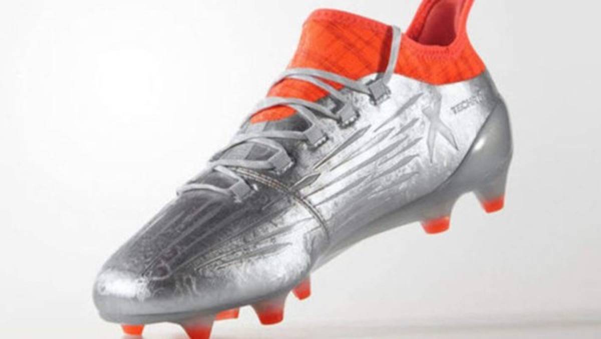 Los tacos de futbolistas más espectaculares que se han visto en 2016