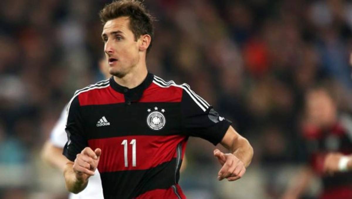 Alemania define su lista con Miroslav Klose como único delantero