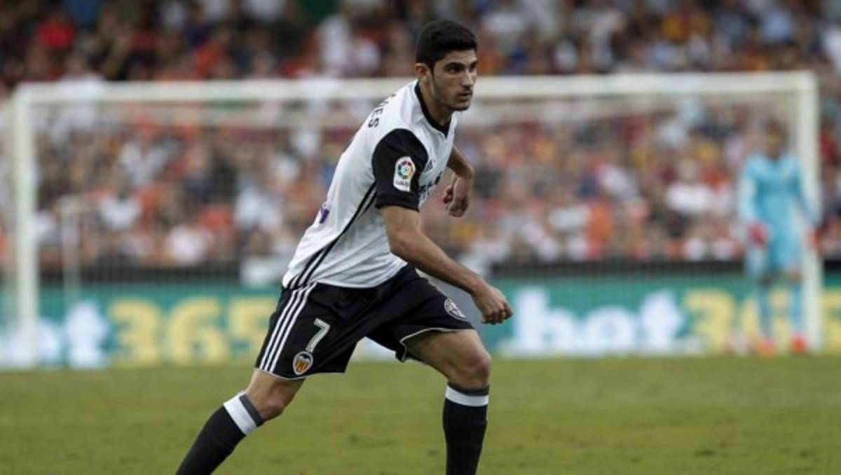 ¡Solo galácticos! Así sería el nuevo 11 del Real Madrid en un futuro cercano