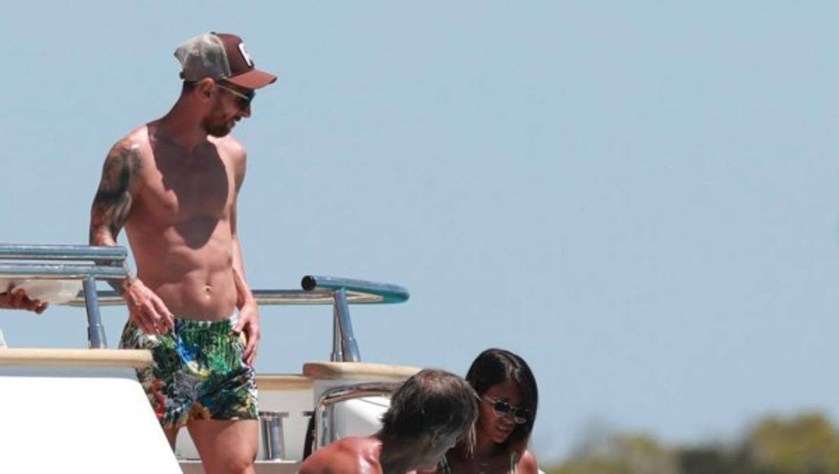 Como todo un rey: Así disfruta Messi de sus vacaciones en Ibiza, Antonela Roccuzzo deslumbra