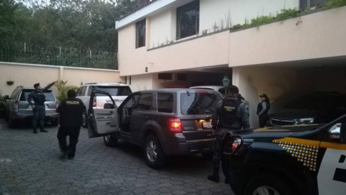 Los lujosos autos que decomisaron a narcotraficantes en operativos en Guatemala