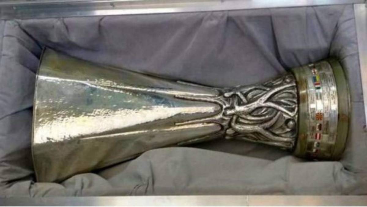¡Se roban el trofeo de la Europa League! Los objetos perdidos y robados en el mundo del deporte