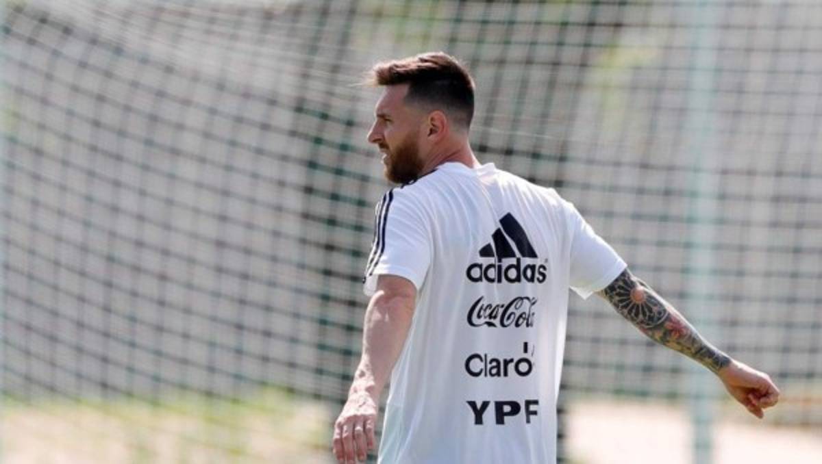 Todos los cambios de looks de Messi en su carrera