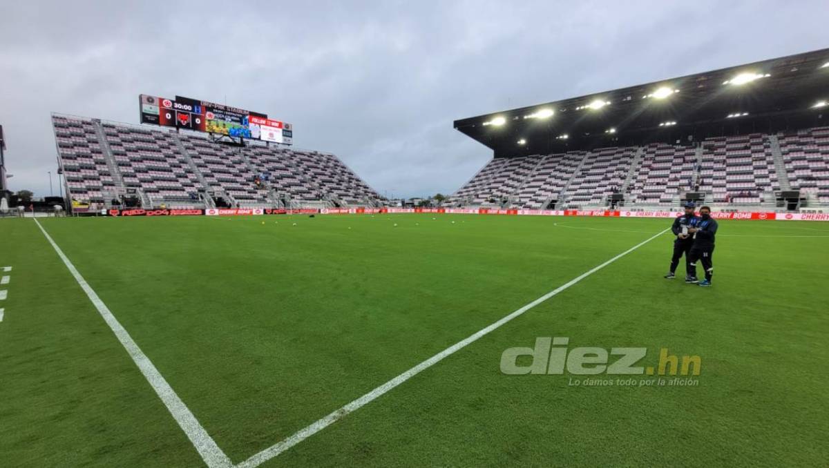 El reencuentro que se dio previo a la derrota de la ‘H’ en Florida y aficionada hondureña fue conquistada por colombiano