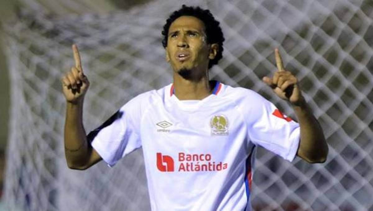 FICHAJES: Nuevo legionario, Olimpia con baja y nuevo refuerzo, Motagua sufriría más salidas y Olancho FC con bombazo