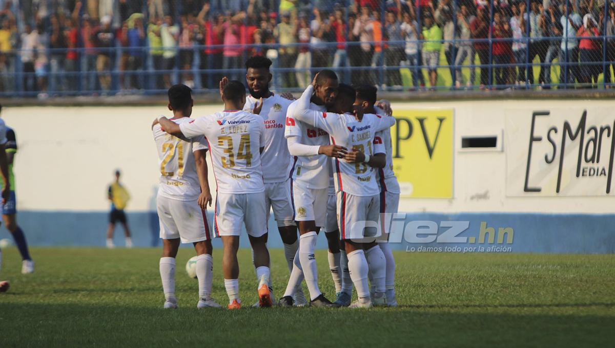 Jerry Bengtson abrió el marcador en el primero tiempo y lleva ocho goles. (Foto Andro Rodríguez)