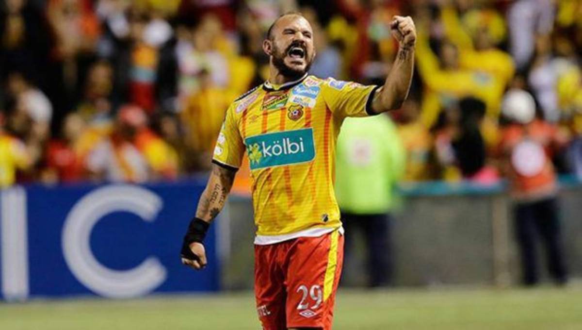 RUMORES Y FICHAJES: Clubes salvadoreños animan con todo el mercado