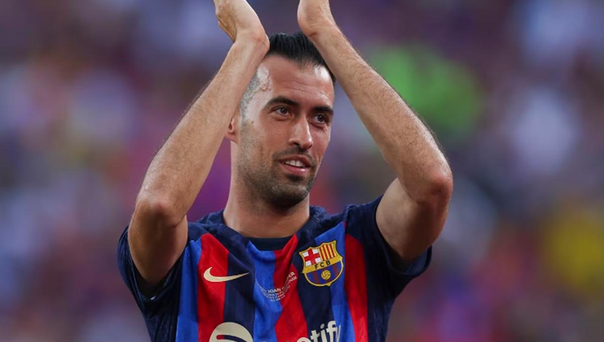 Busquets firma por dos años el club con el que jugará la próxima