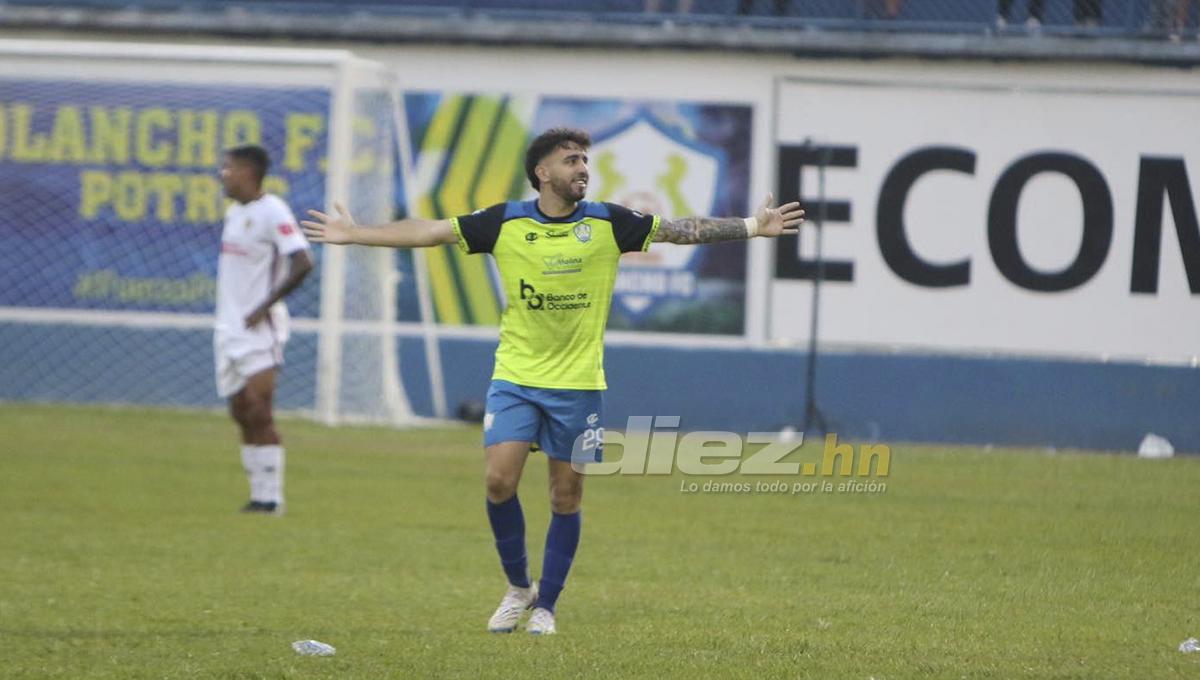 Agustín Auzmendi firmó el empate contra Olimpia en el tramo final. (Foto Andro Rodríguez)