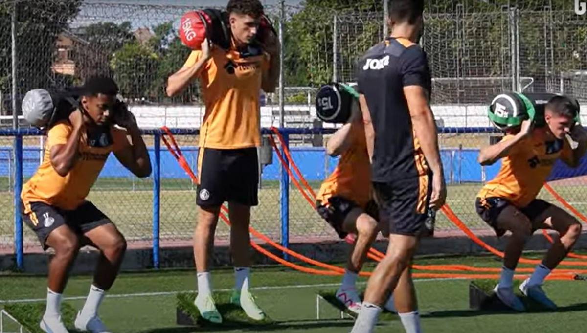Así fue el primer entrenamiento del “Choco” Lozano con el Getafe y se conoce ya el nuevo número que usará en España