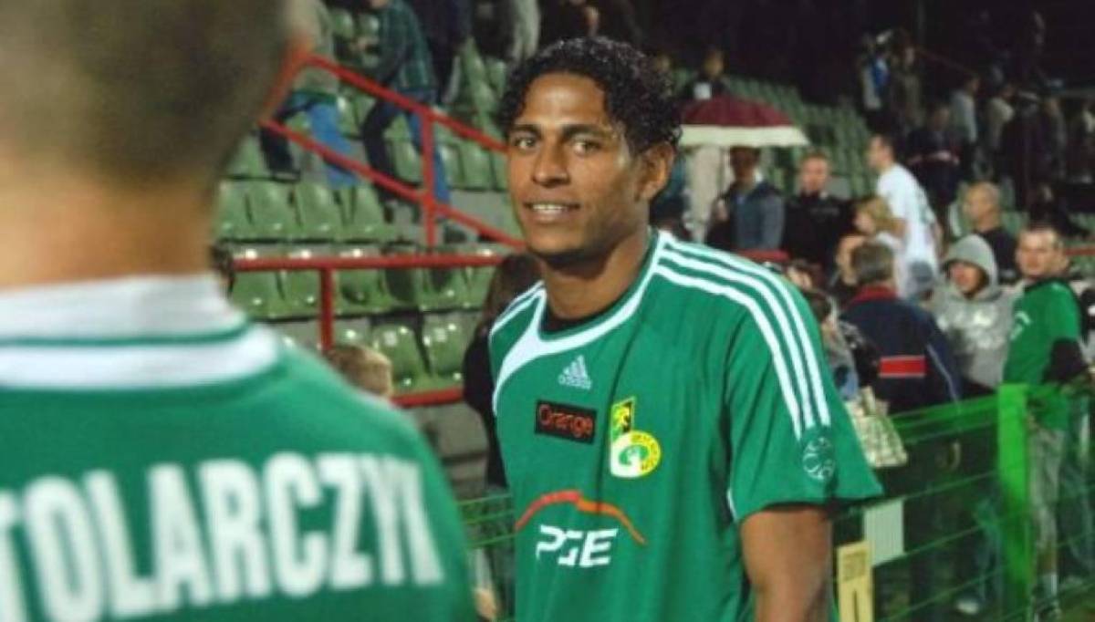 Alberth Elis podría dar un golpe millonario: Los traspasos de futbolistas hondureños más caros en la historia