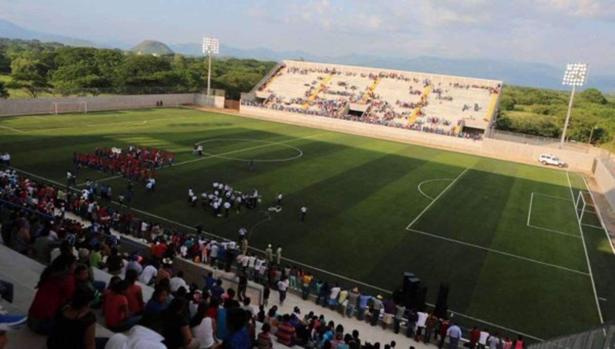 Así de bonito luce el estadio Emillio Williams, pero sus camerinos no están aptos