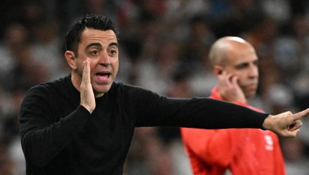 No quería a Xavi, pero tiene que soportar: las sorpresivas razones por las que el técnico sigue en Barcelona