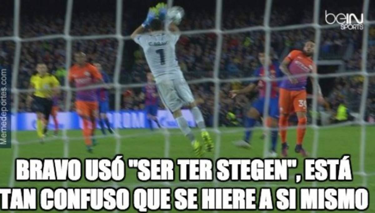 ¡Acribillan a Claudio Bravo y Guardiola en los memes de la Champions League!