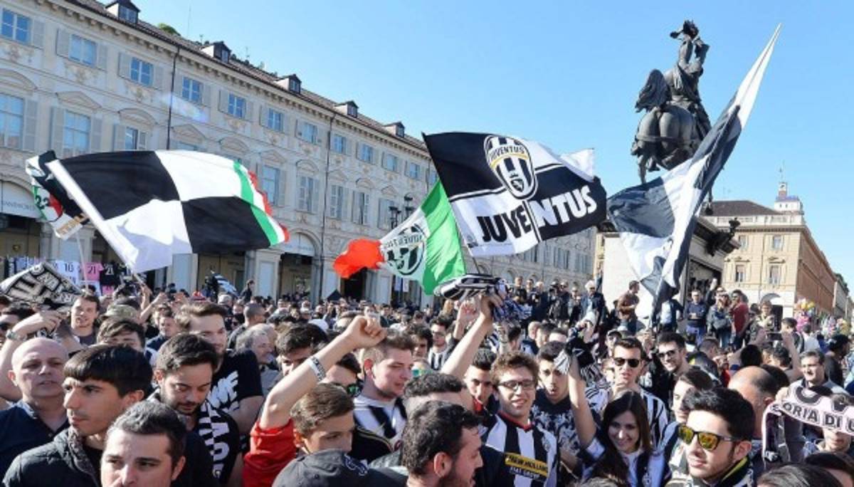Así celebraron los aficionados de la Juventus su título número 32 en la Serie A de Italia