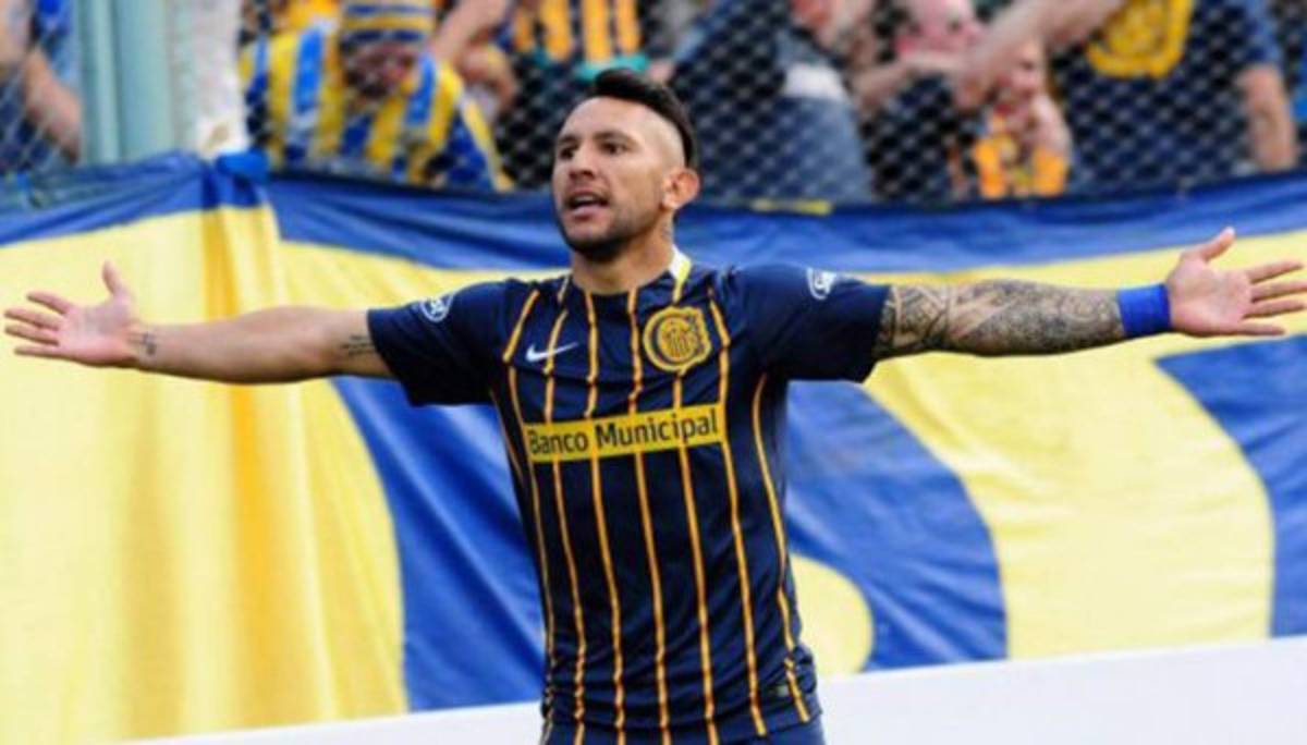 ¡BOMBAZOS! Jonathan Rubio cambia club en Europa y Rooney sería el mejor pagado