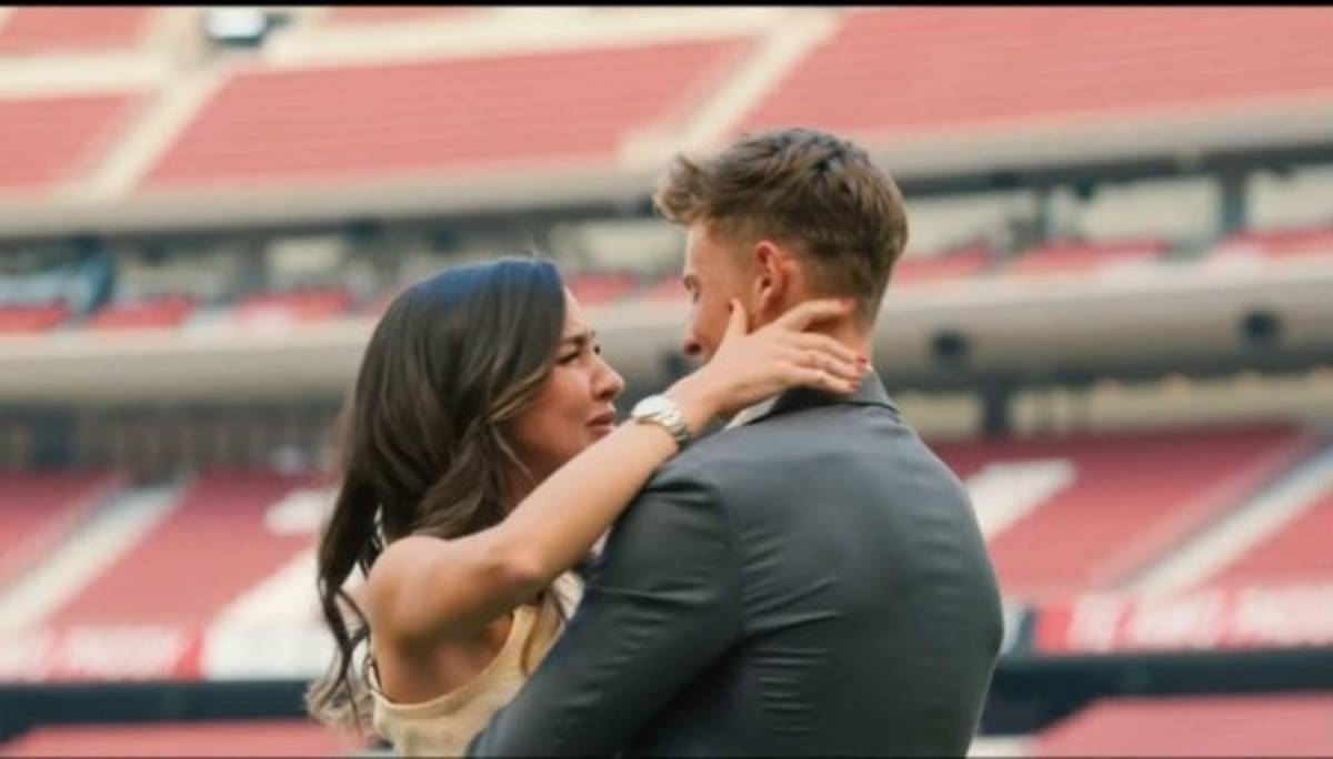 Marcos Llorente le pide matrimonio a su novia en el Wanda Metropolitano; la reacción de la chica fue épica   