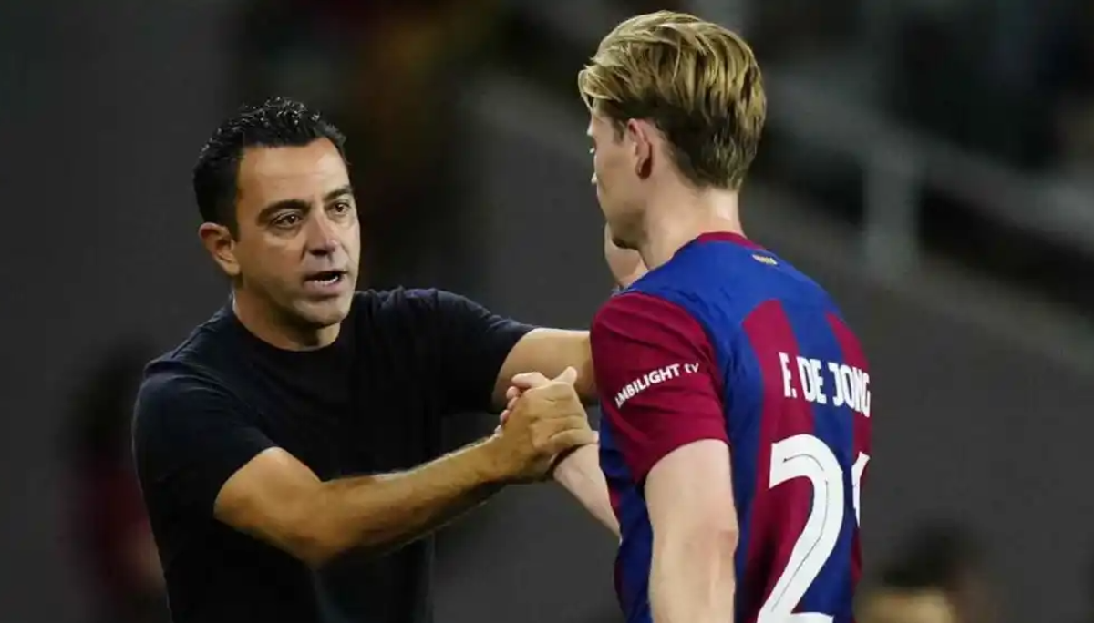 Xavi lo pone en el mercado: el gran sacrificado para fichar a Bernardo Silva en Barcelona