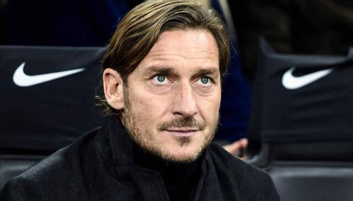Destapan infidelidad de Francesco Totti con una economista de 33 años: Así reaccionó el ex futbolista de la Roma